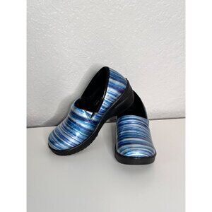 Easy Street Laurie Striped Blue& Silver Women's Clogs Non-Slip Size 5.1/2M